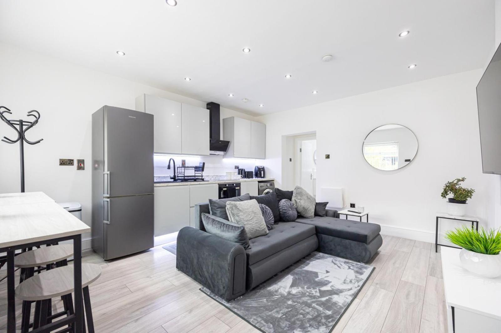 Westpoint Luxury Apartment Manchester Phòng bức ảnh